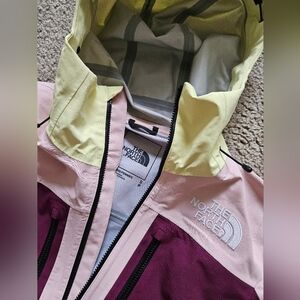The North Face Woman Dragline Jacket Snowboard Ski Size S NEW
